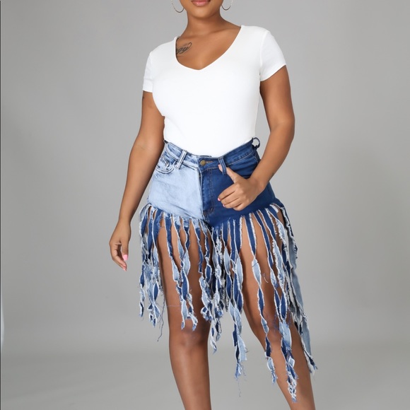 Fringe stretch fun shorts. This item is brand new. - Picture 2 of 6